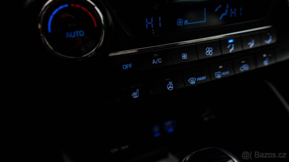 Hyundai Tucson 1.7 CRDi Premium 7DCT - 14