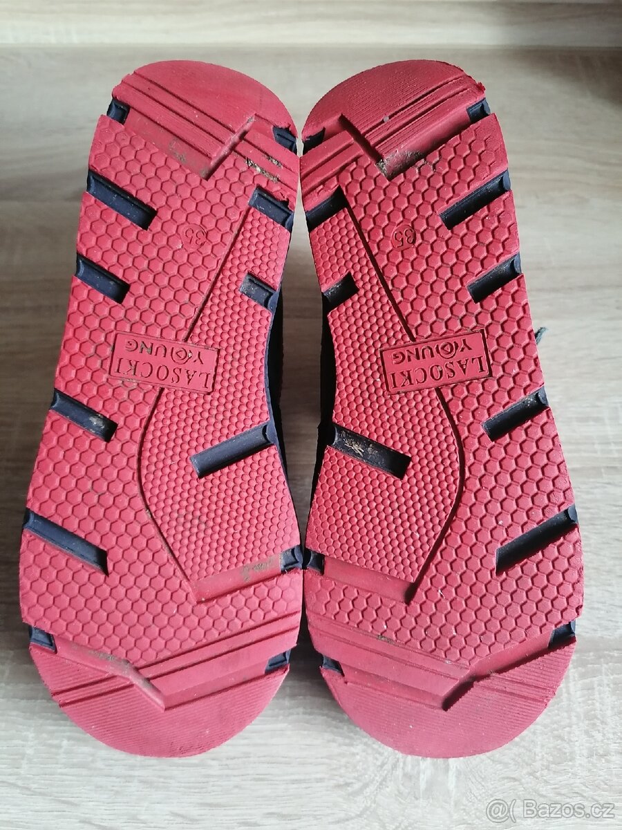 Kotníkové boty CCC - 14