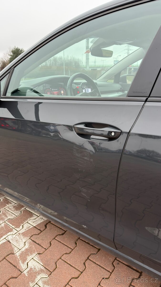 Volkswagen Golf 8 - 14