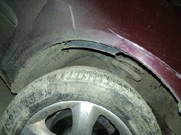 Škoda Fabia II 1.2 benzín 51 kW, 2013 – HAVÁRIE – NA DÍLY - 14