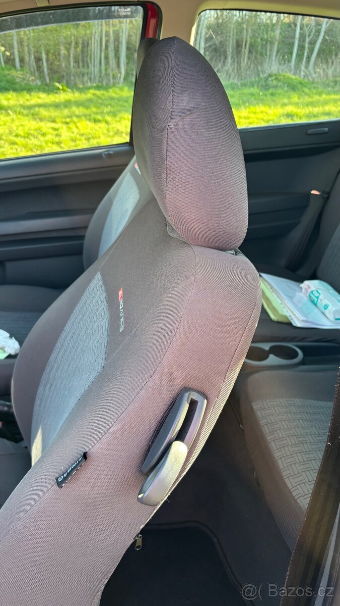 Volkswagen Fox hatchback - 14