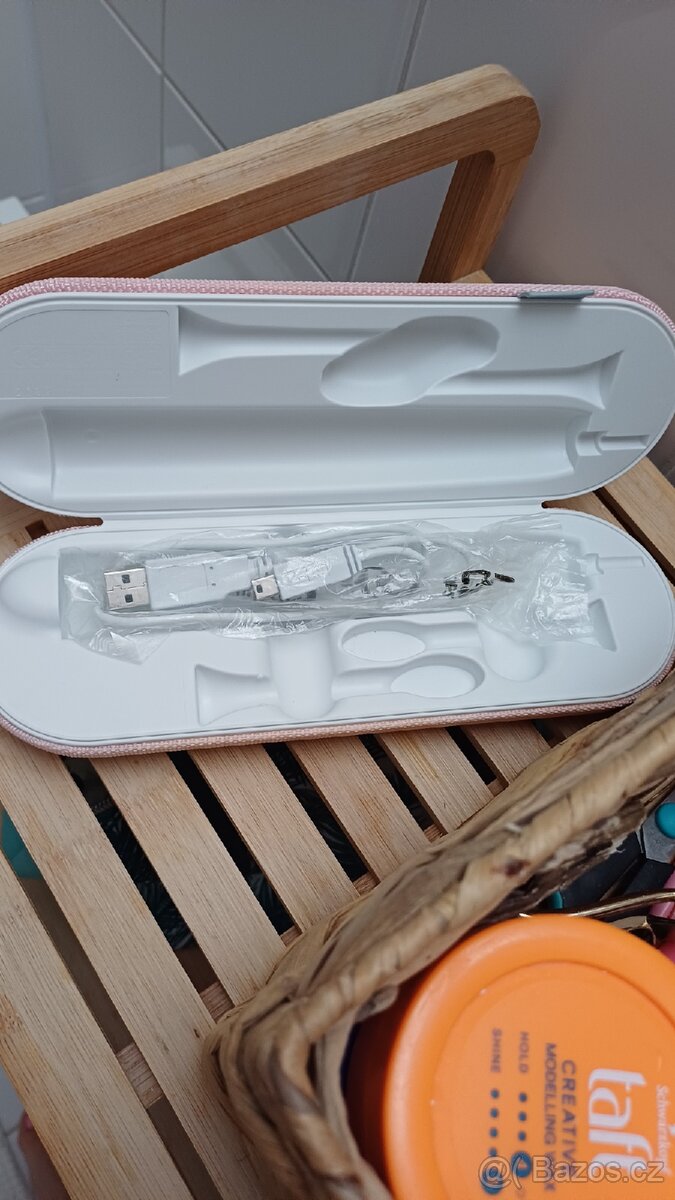 Zubní kartáček Philips Sonicare DiamondClean - 14