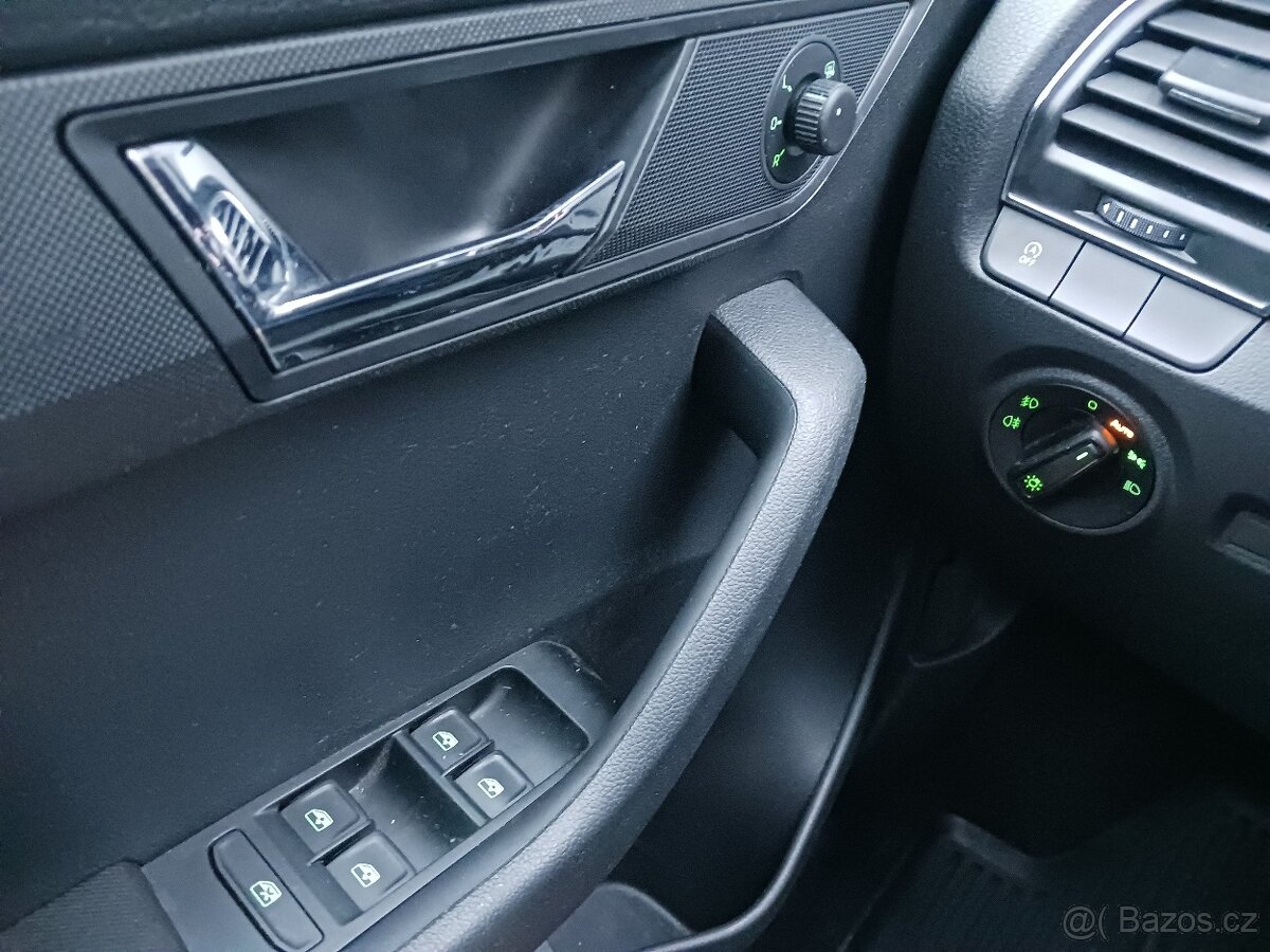 Škoda Fabia 1,0 TSI KOMBI STYLE - 14