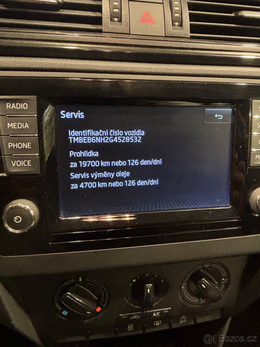 Škoda Rapid Spaceback Sport 1.2 TSI 81 kW 2 sady kol - 14