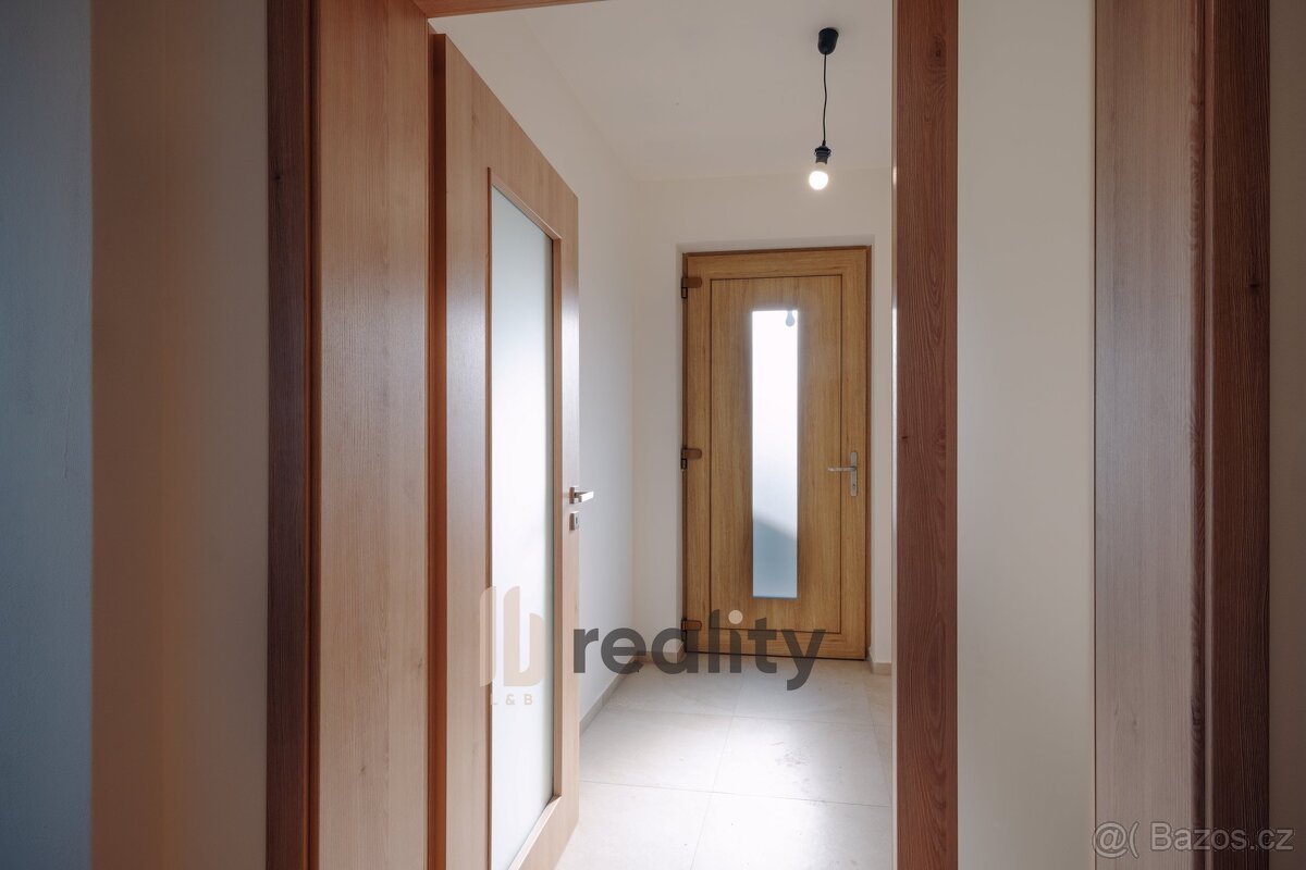 Prodej rodinného domu 141 m², pozemek 365 m², ev.č. 00033 - 14