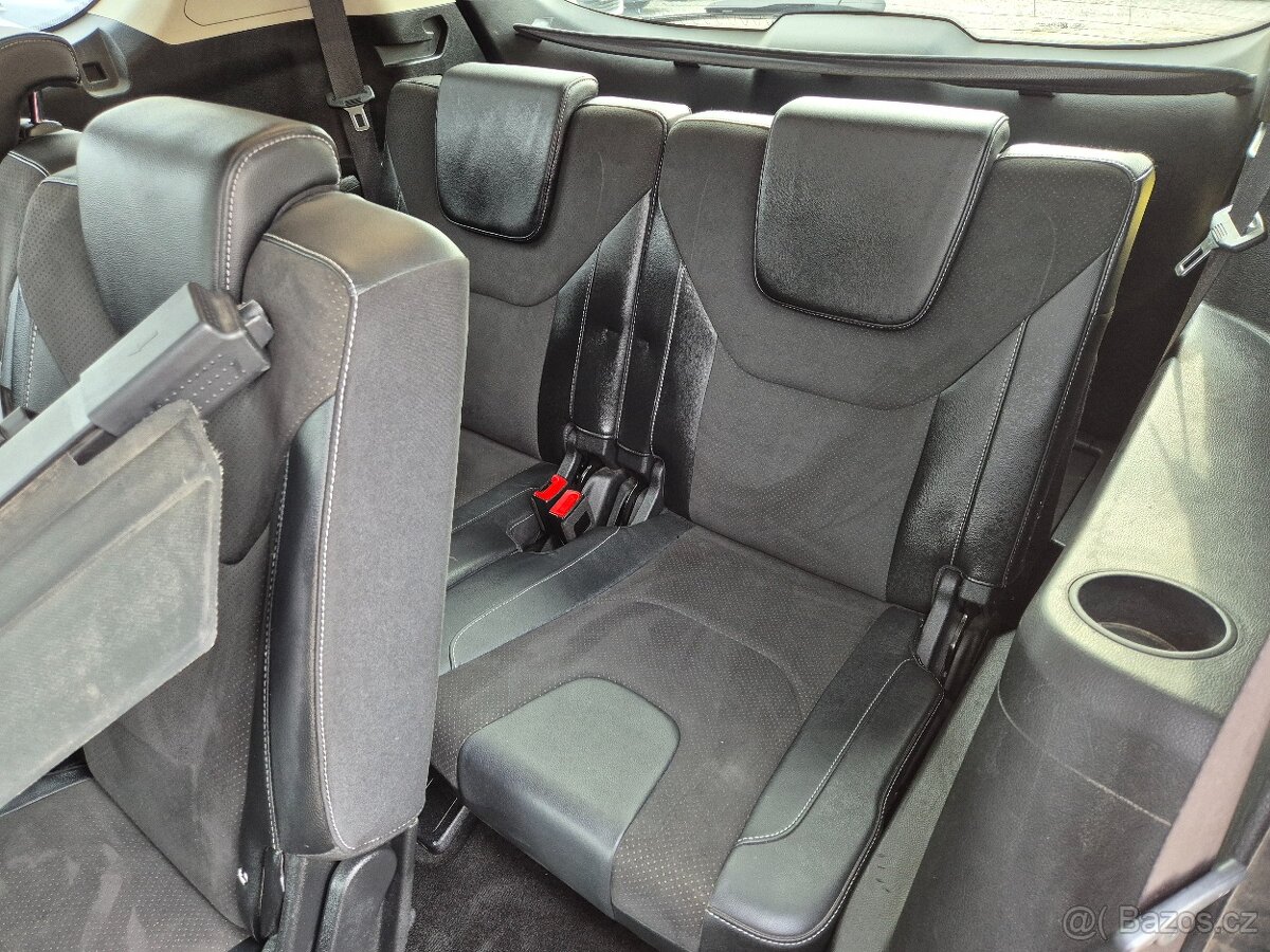 Ford S-MAX 2.0TDCi,7MÍST,TITANIUM+,FULL LED,PLNÝ SERVIS FORD - 14