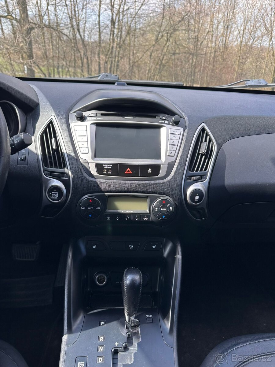 Hyundai ix35 - 14