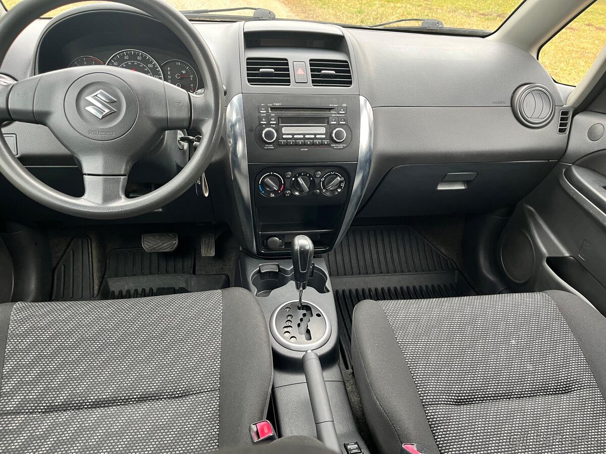 SUZUKI SX4 2.0 benzín 103kw 4x4 AUTOMAT - 14