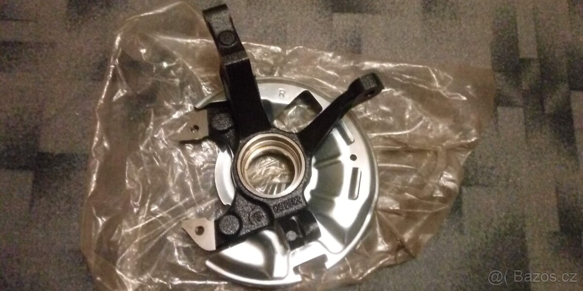 Mazda různé díly - 14