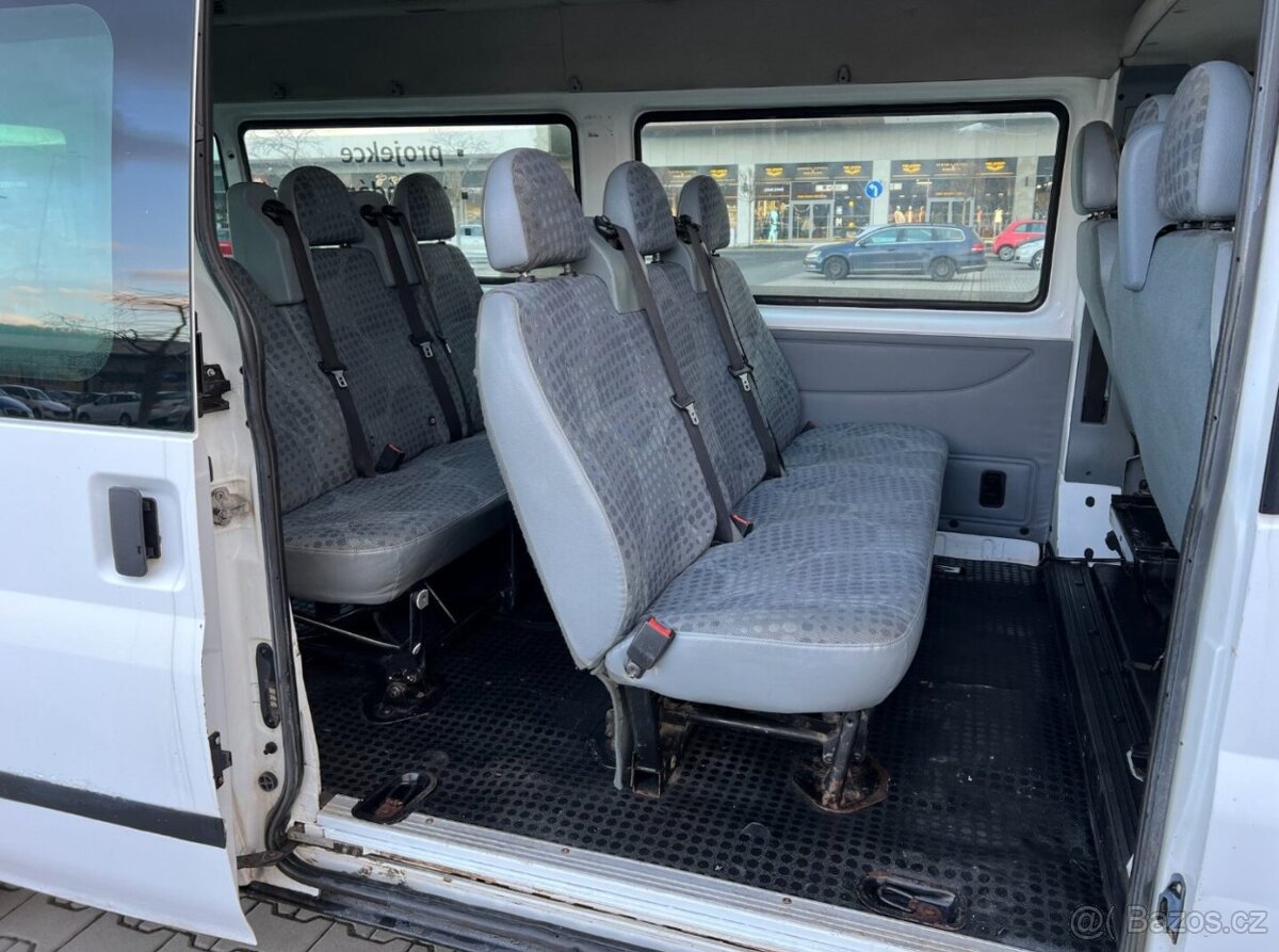 Ford Transit 2.2 TDCi 81kw 9 míst L2H2 - 14