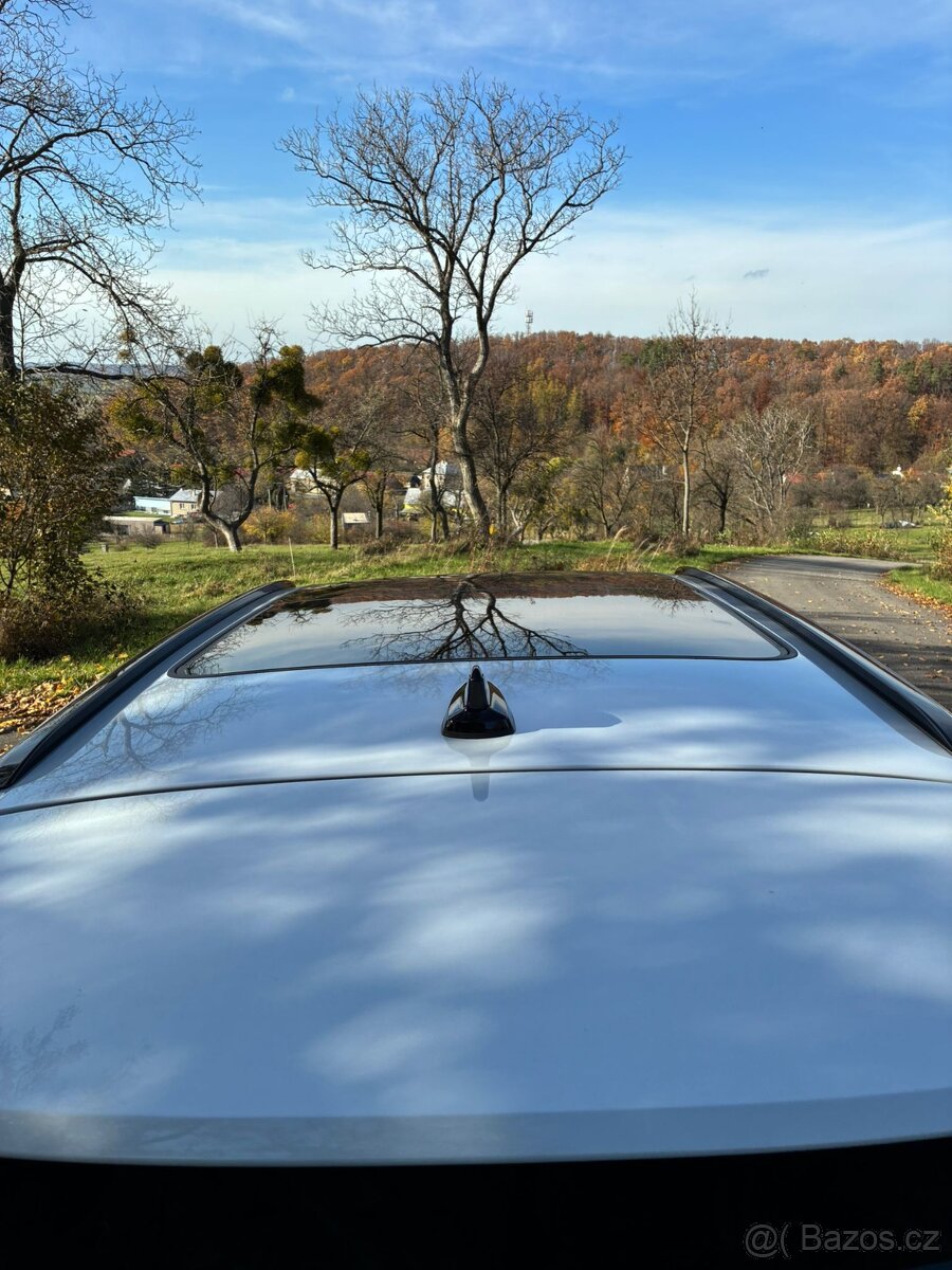 Škoda Octavia 4 RS Combi MY2022 - 14