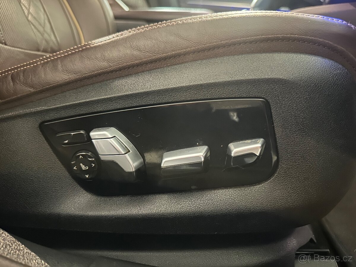 BMW 540d xDrive M-paket /Laser/Harman/kardon /Virtual/ DPH - 14