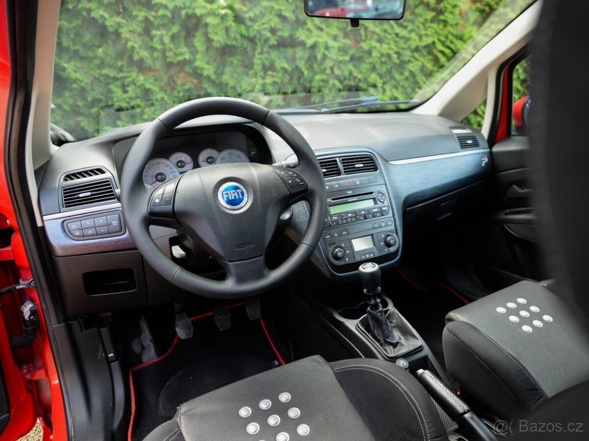 Fiat Grande Punto 1.9 MJT 130 SPORT - 14