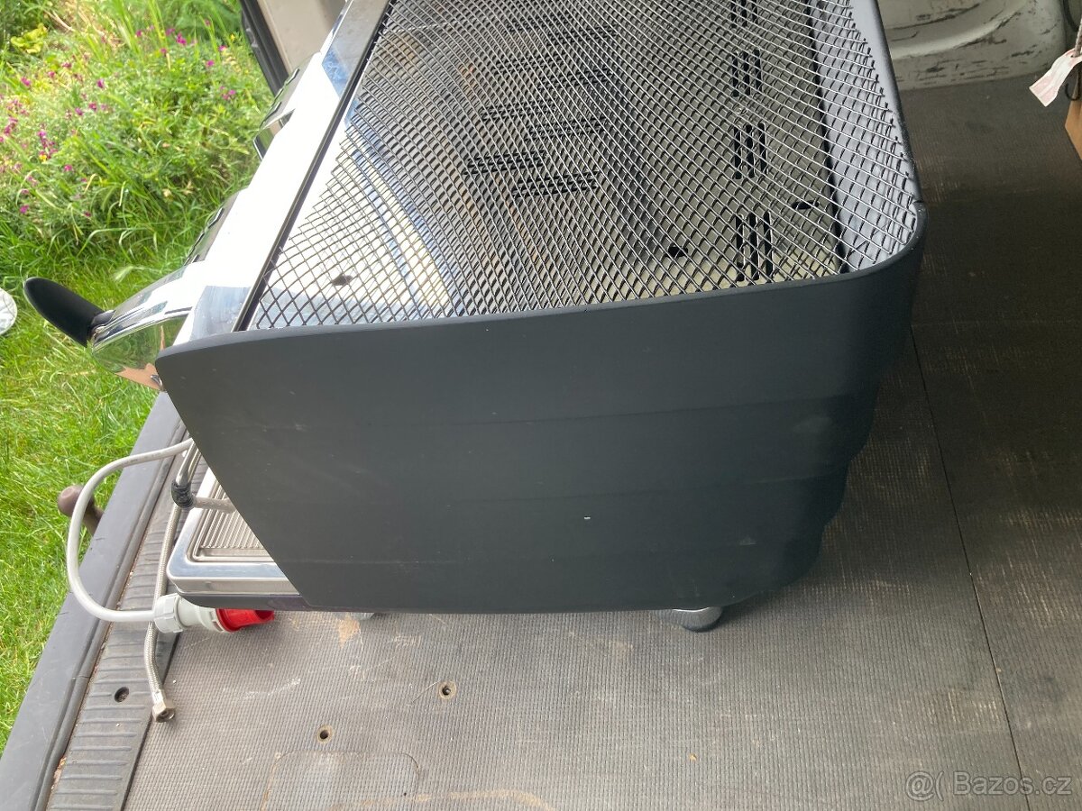 Profi pákový kávovar Victoria Arduino 358 Eagle - 14