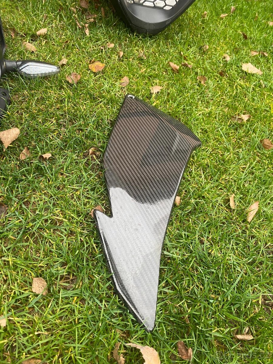 APRILIA TUONO V4 RSV4 - 14