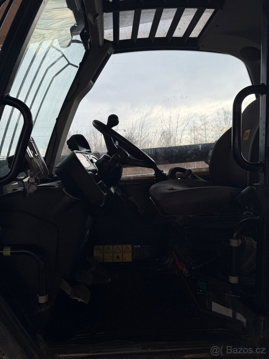 17 - ti metrový manipulátor JCB 540-170 rok 2016 - 14