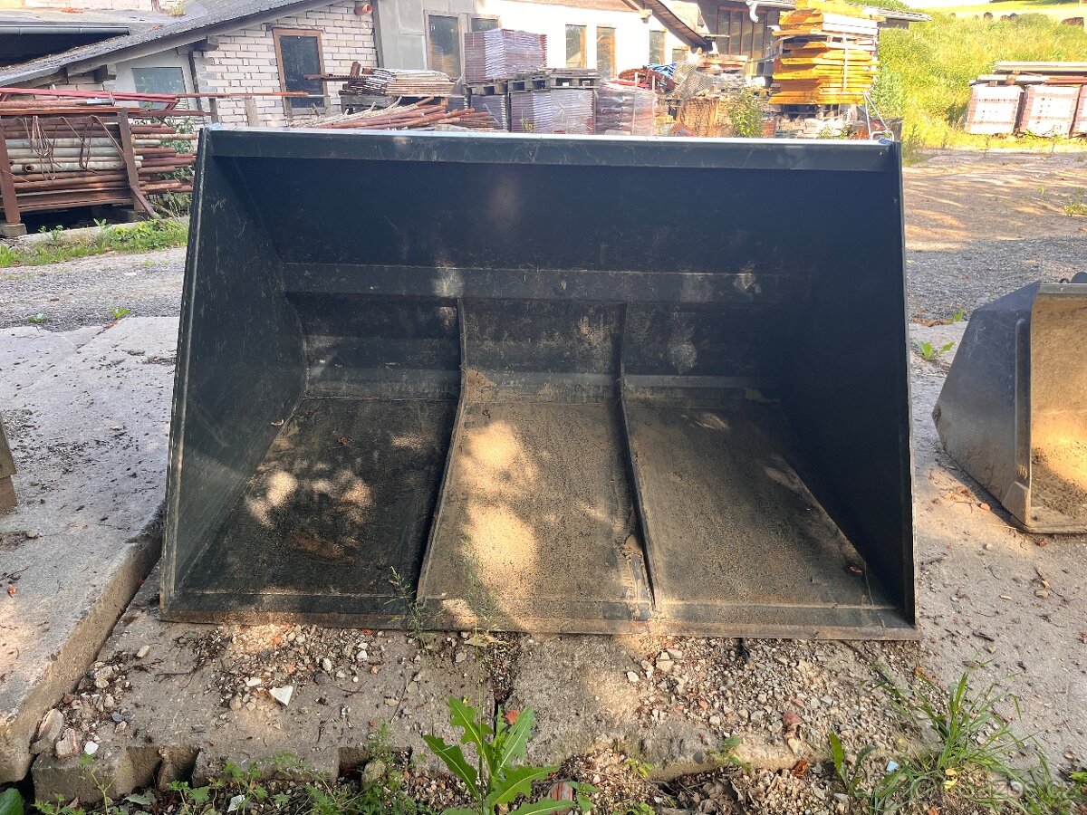 Manipulátor Weidemann T5522 - 14