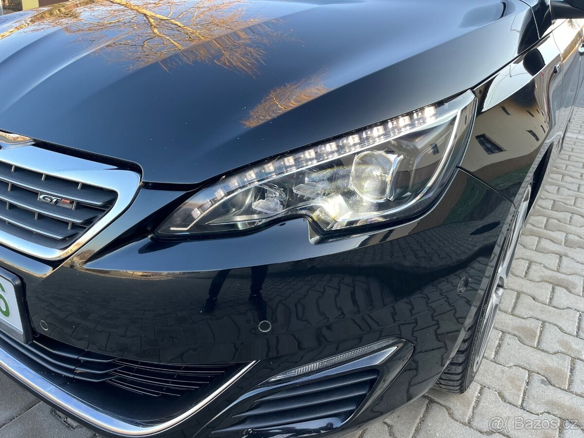 Peugeot 308 SW GT Full vybava - 14