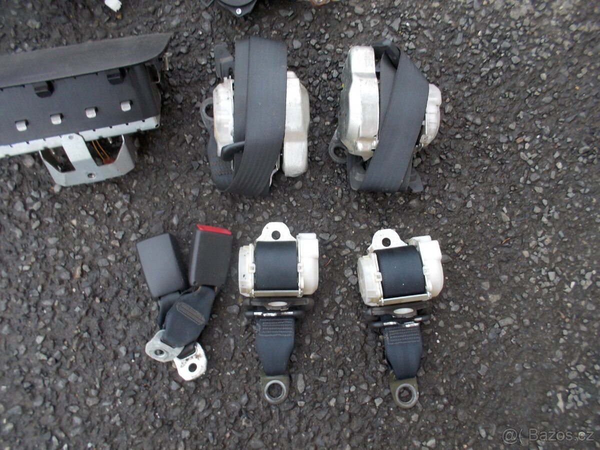 Díly 2. Peugeot 107 1.0 50kw, model 2005-2009 - 14