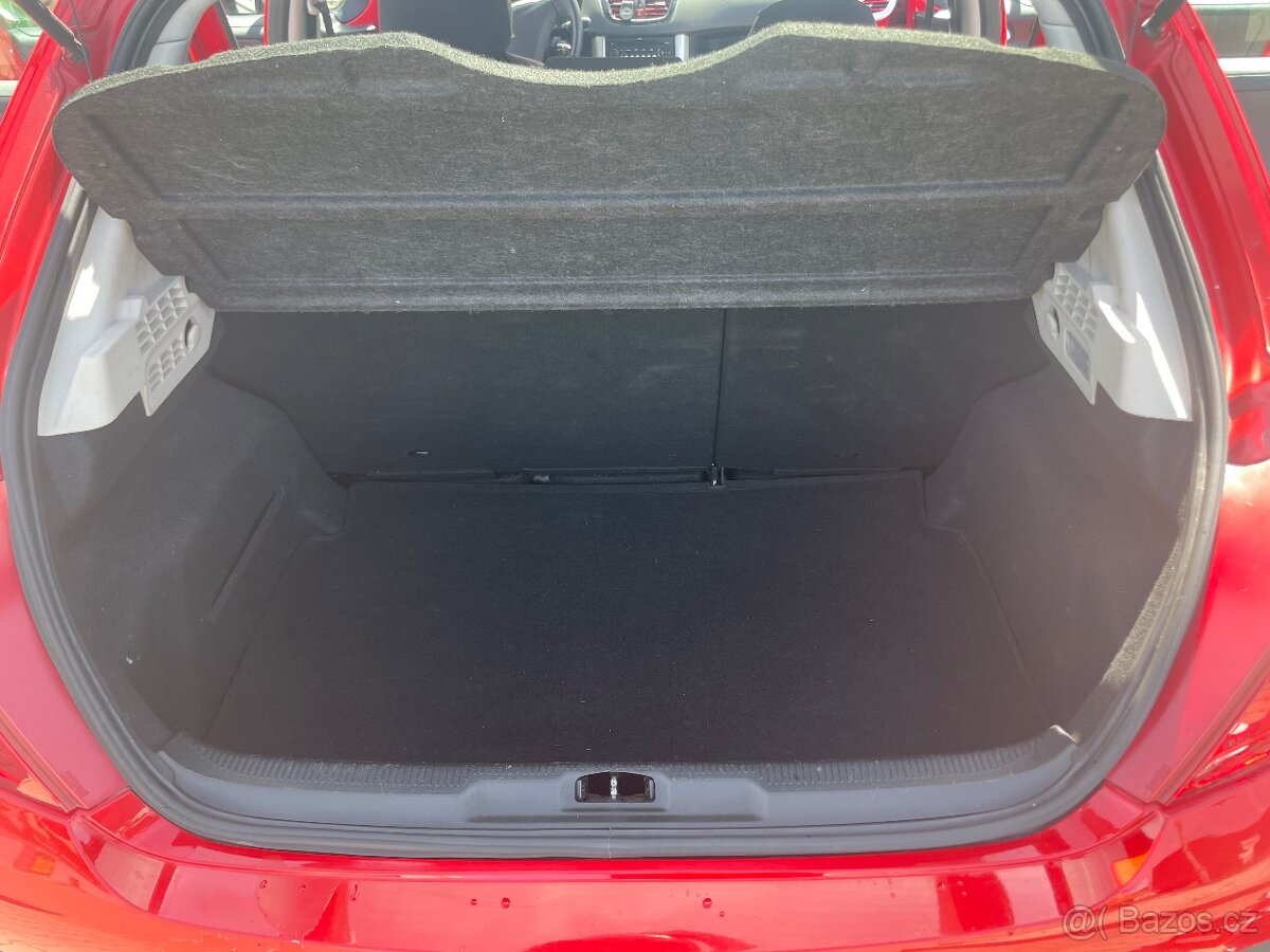 Peugeot 207 1.4i - 14