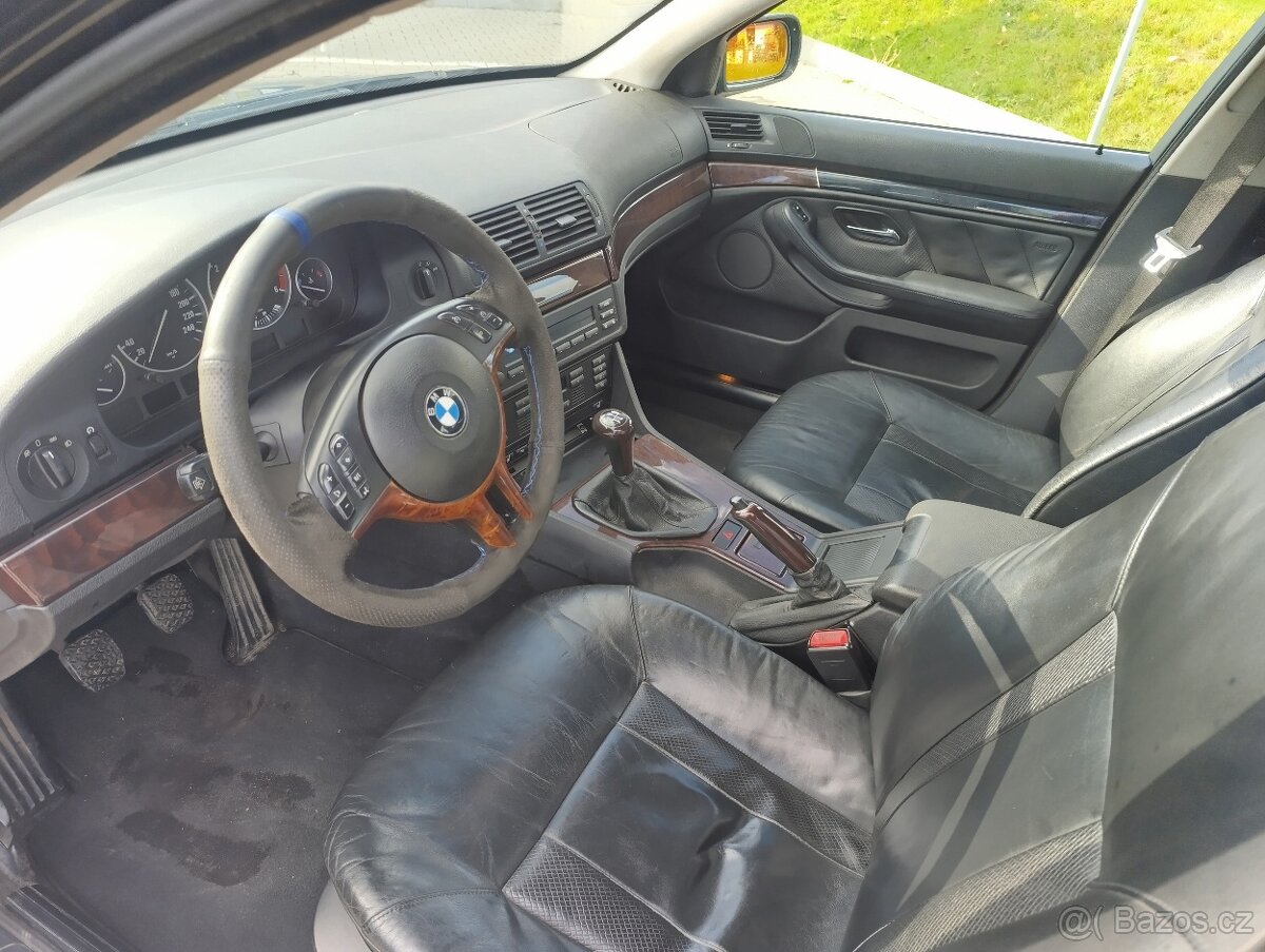 BMW 5 E39 Touring - 14