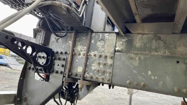 6.6m valník Volvo 6x2 spaní + HIAB 144 - 14