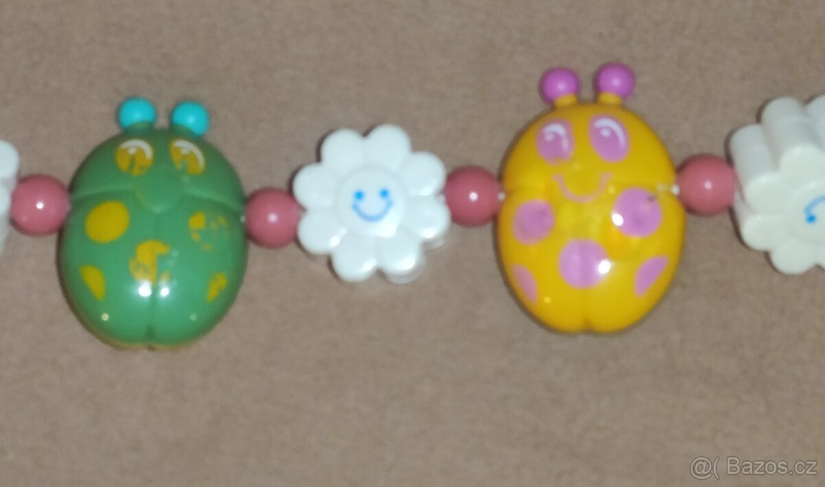 Staré pískací hračky, mončičáci, řetěz na kočárek - 14