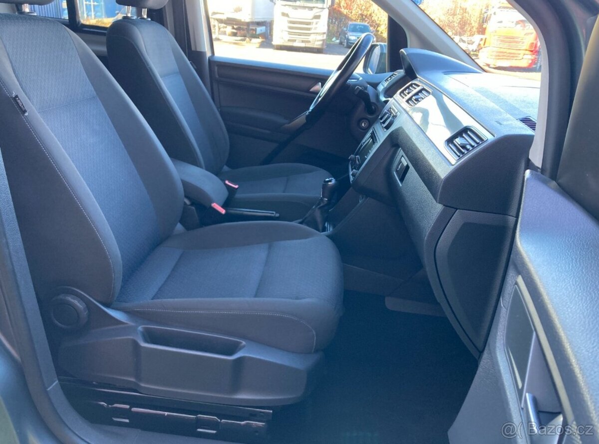 VOLKSWAGEN CADDY MAXI 2,0TDi 7míst 4x4 - 14