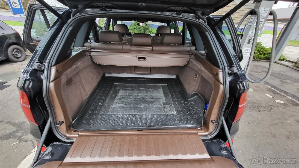 BMW X5 e70 40D Xdrive 3.0d 225kw 2.majitel - 14