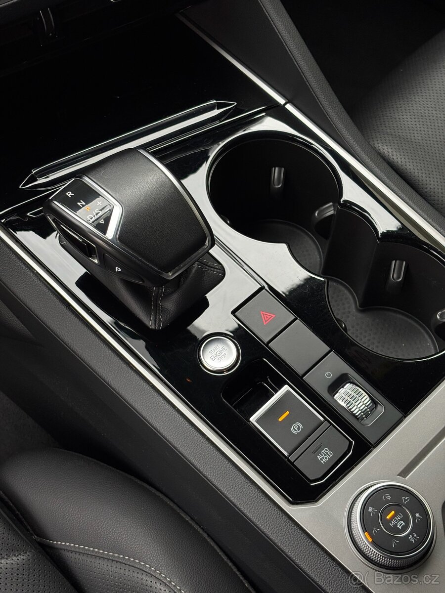 Volkswagen touareg 3.0 V6 Rline - 14