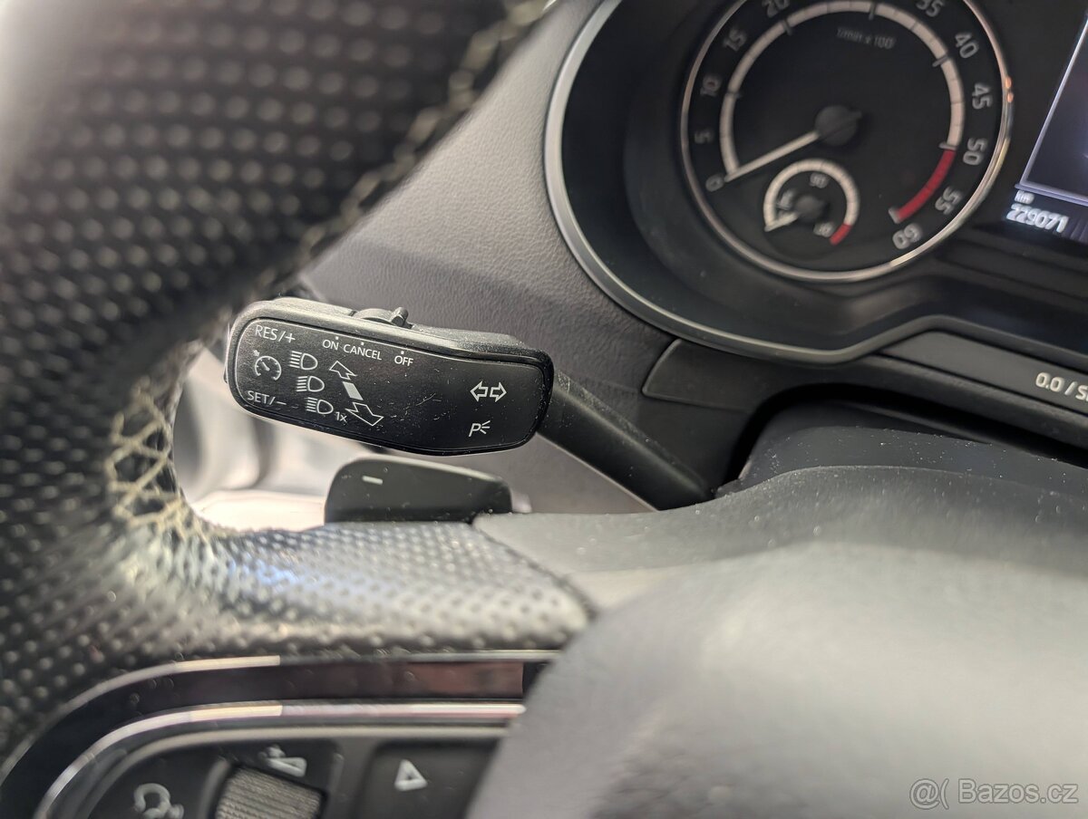 Škoda Octavia 2,0 TDI RS - 14