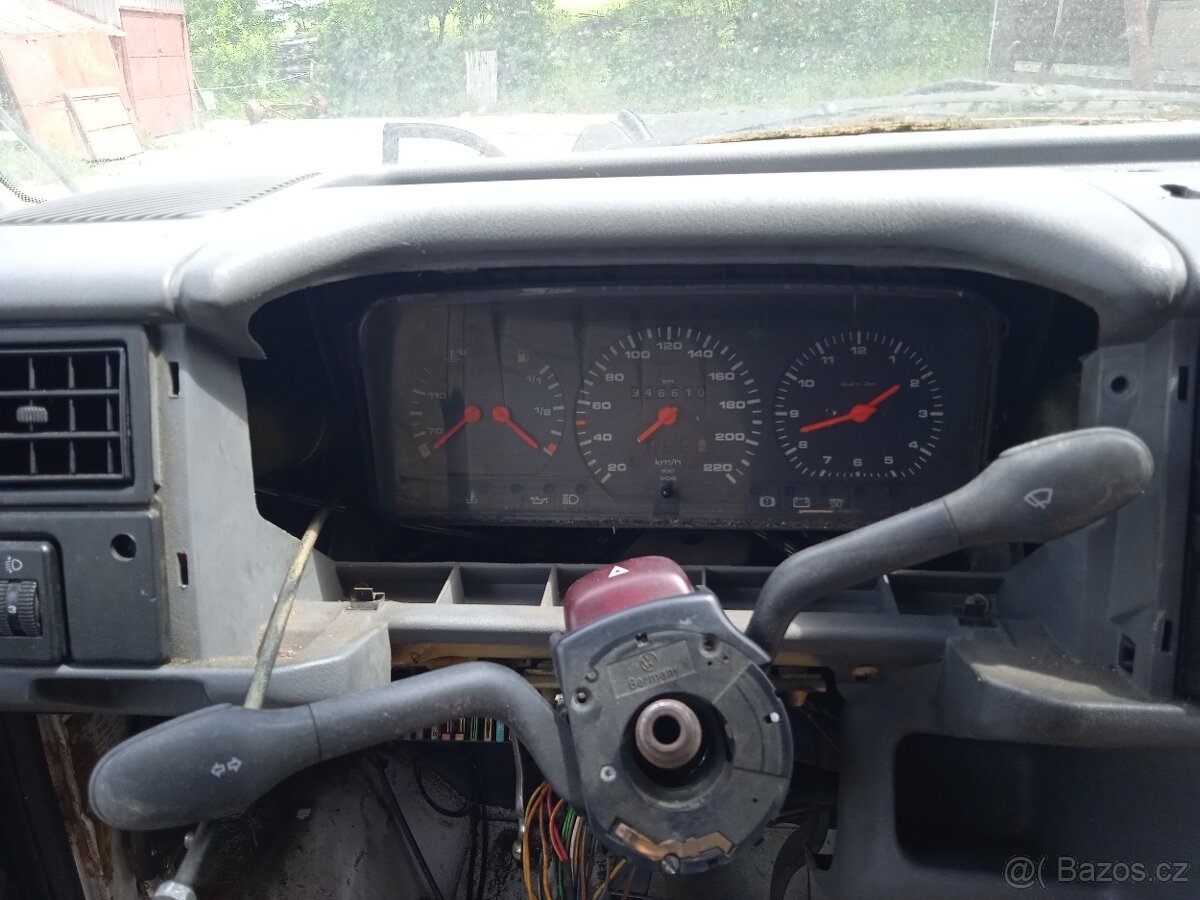 WV T4 Multivan, 2.5 TDI - 14