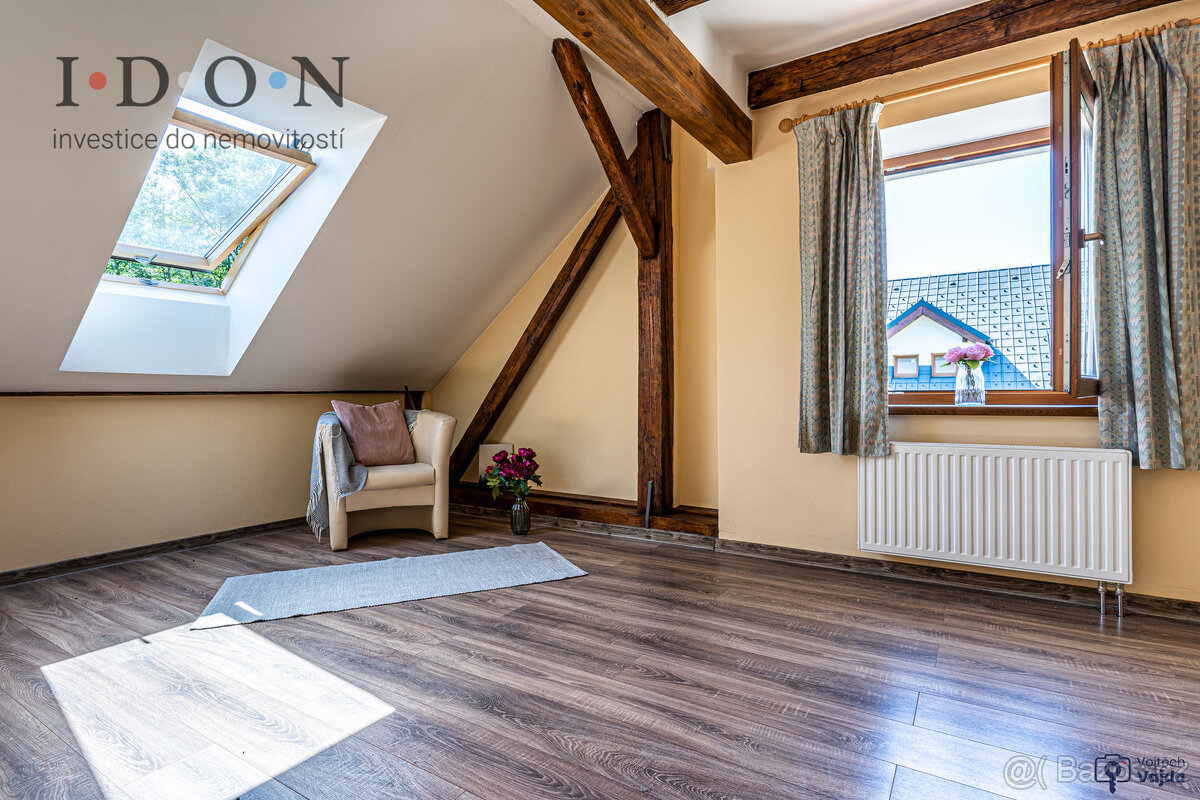 Komerční prostory v Neborech. Budovy + 24.000m2, pozemky, - 14