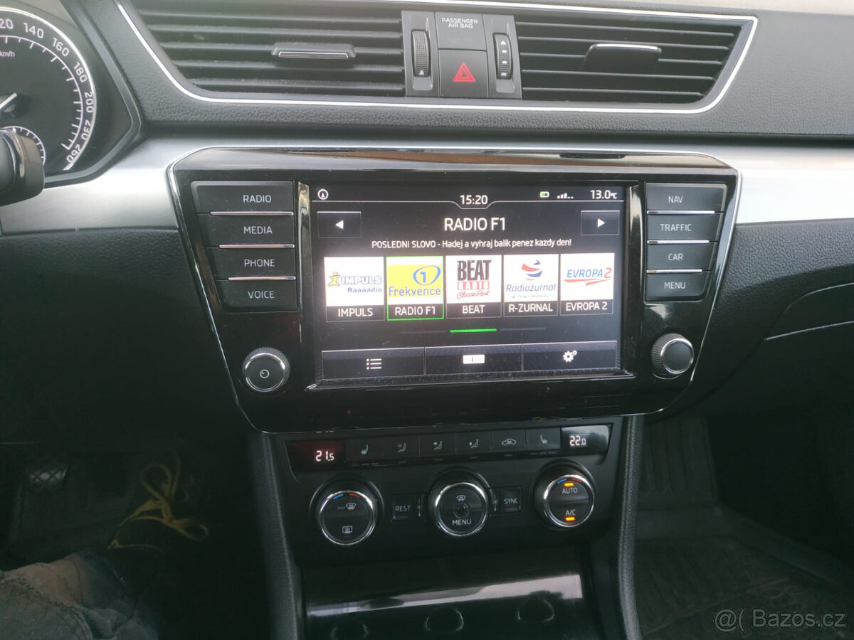 Škoda Superb combi 2,0 TDi - 14