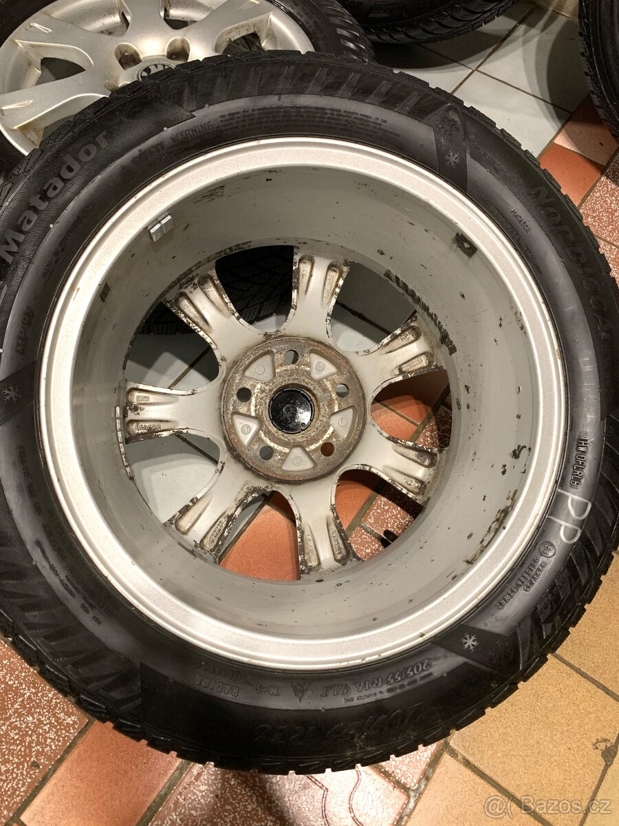 Alu kola Škoda R16 5X112 ZÁNOVNÍ ZIMNÍ PNEU 205/55 R16 DOT23 - 14