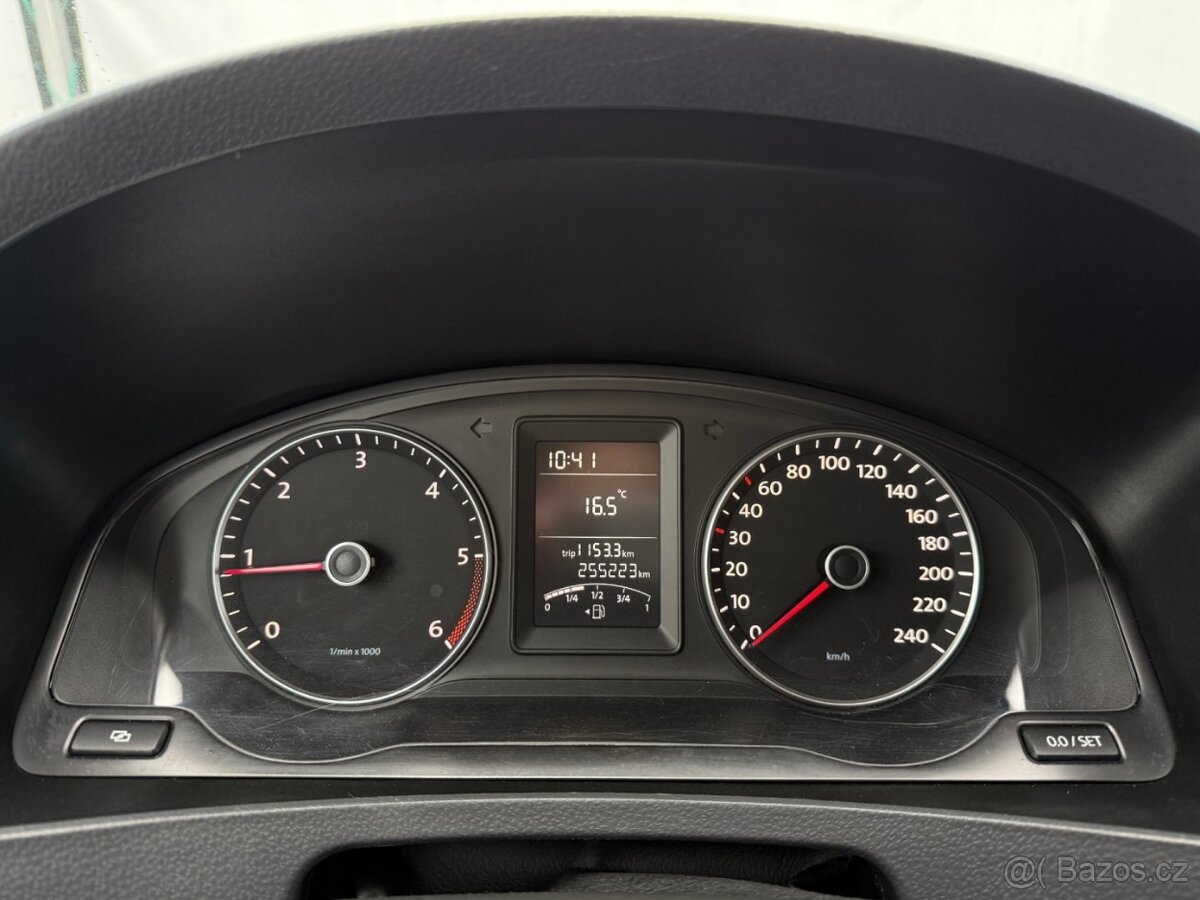 Volkswagen Caravelle, 2.0TDI 75kW, 9-Míst, AC, ROZVODY - 14