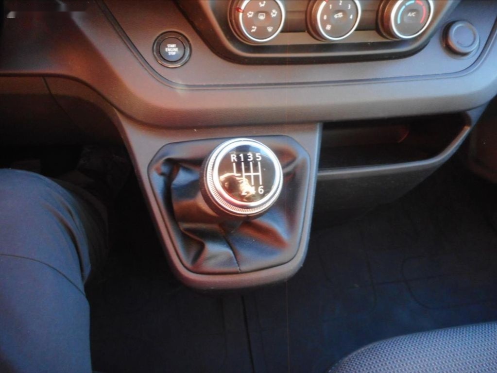 Renault Trafic,2,0 DCi - 14