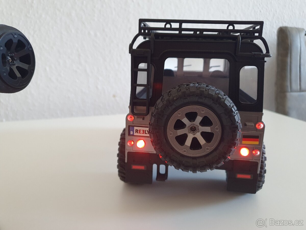 RC model Land Rover 4WD 1:16 plne osvetlený - 14