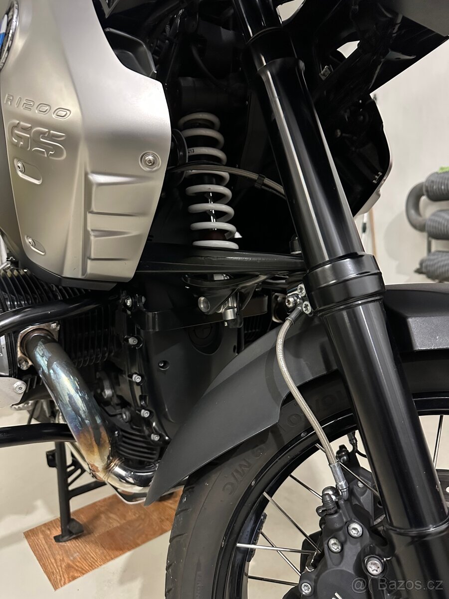 BMW R 1200 GS Triple Black nové v ČR najeto 29000km - 14