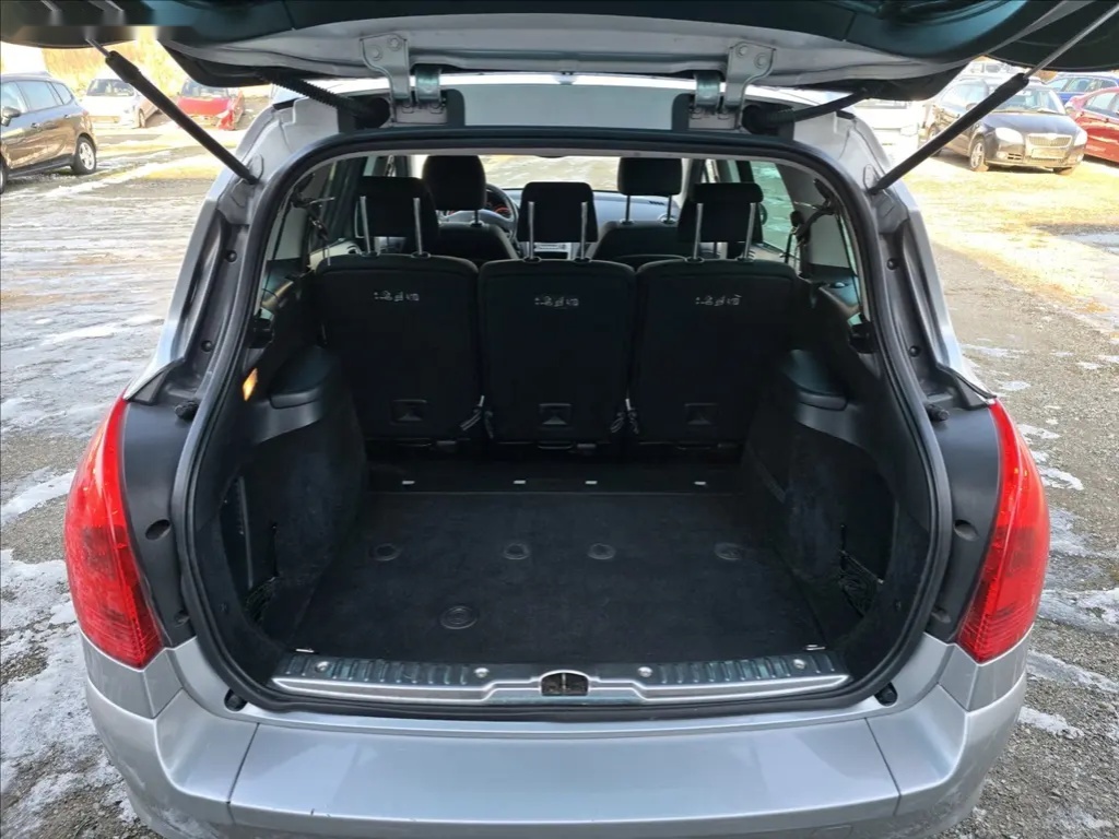 Peugeot 308, 1,6 HDi SW - 14