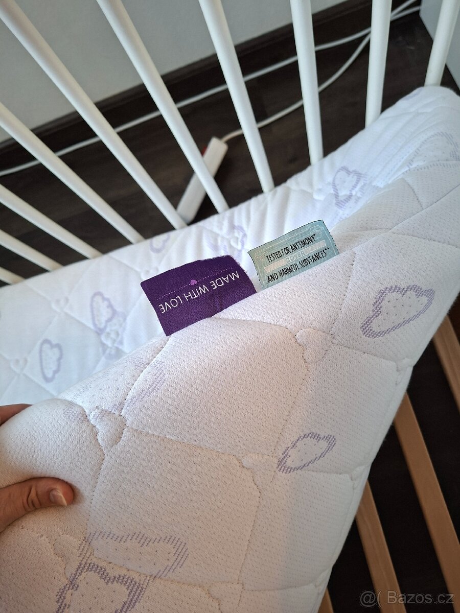 Postýlka s komodou - 14