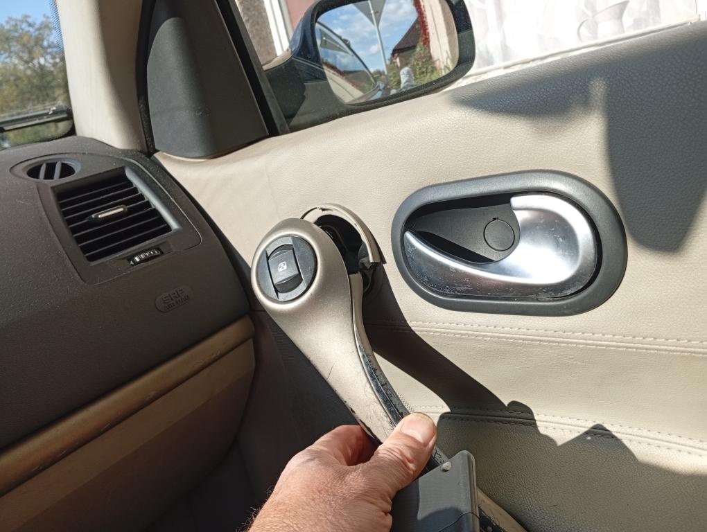 Renault Megane II Cabrio - 14