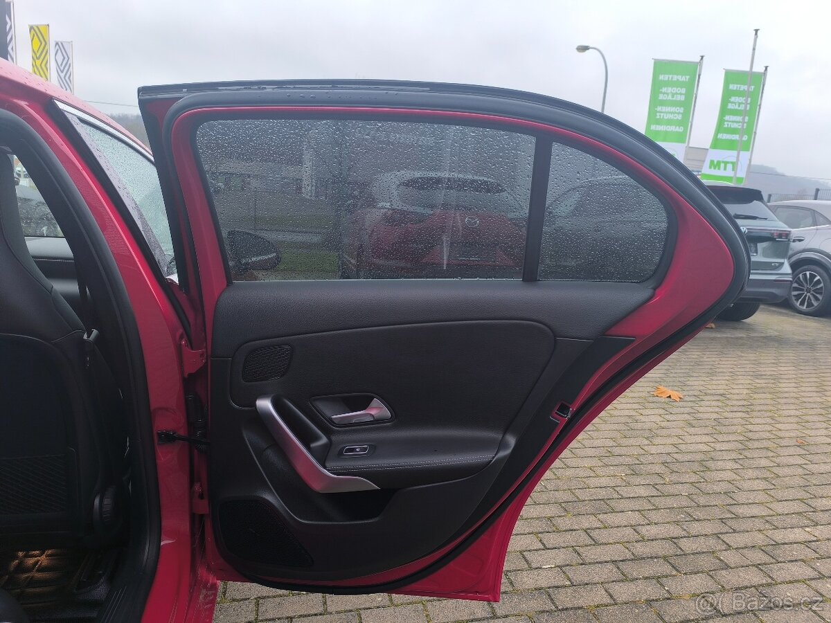 Mercedes-Benz třídy A 220 CDi 4matic Premium+ Business Paket - 14