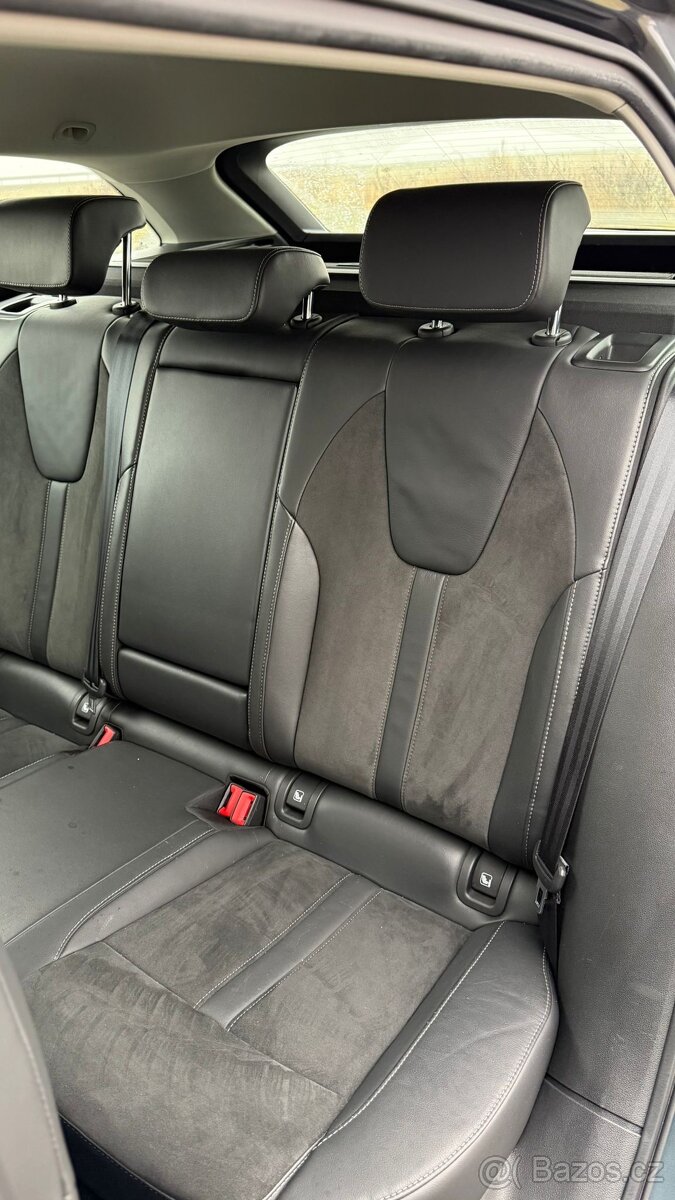 Škoda Octavia IV 2,0 TDI 110 kW DSG Tažné Alcantara Matrix - 14