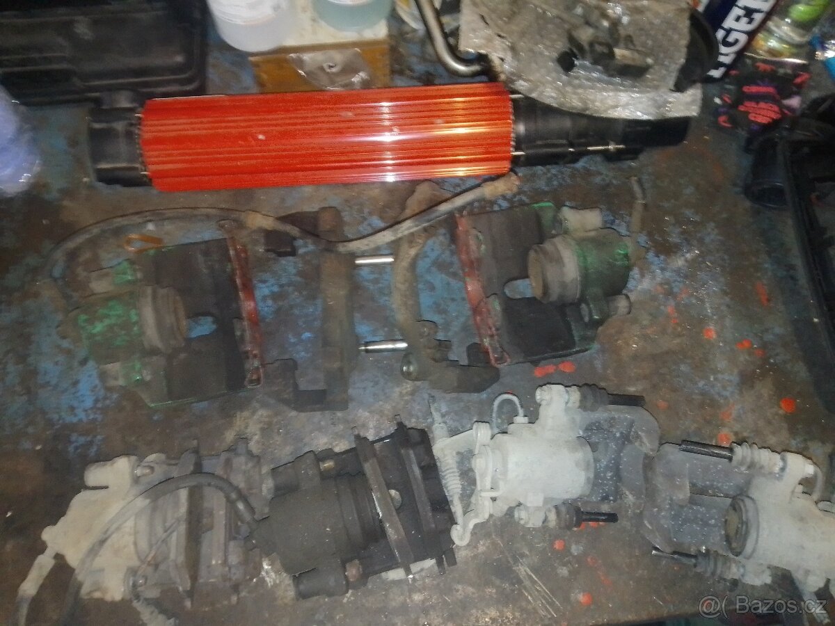 Škoda Octavia 2 náhradní dily - 14