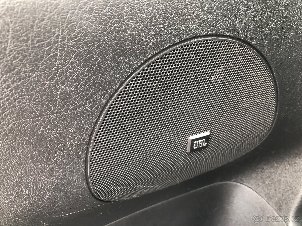 Peugeot 207, SW 1.6i 88kW edice JBL - 14