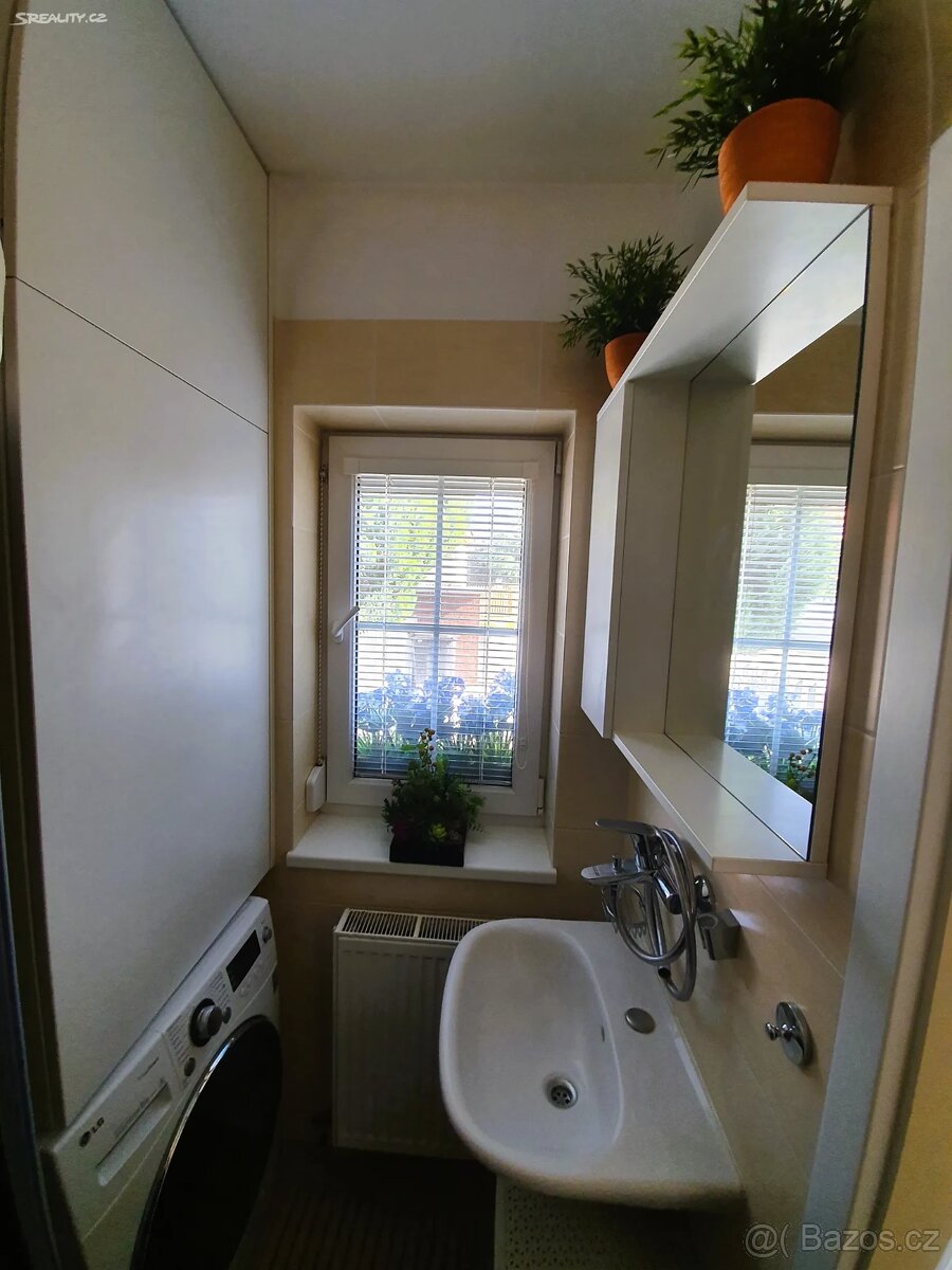 ++ VYBAVENÝ RODINNÝ DŮM 4+1 TROUBSKO ++ - 14