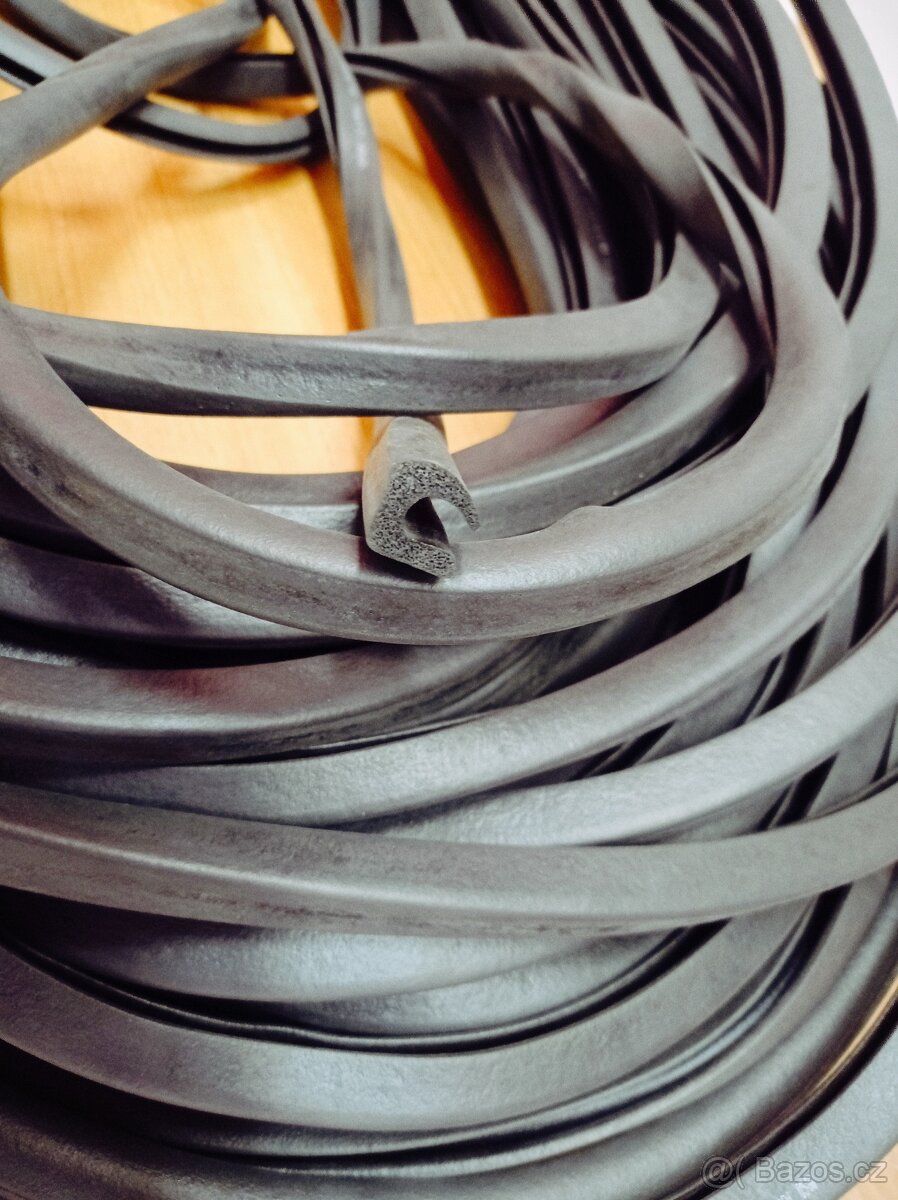 Gaz 69, Uaz, Volha, ARO M461 - 14