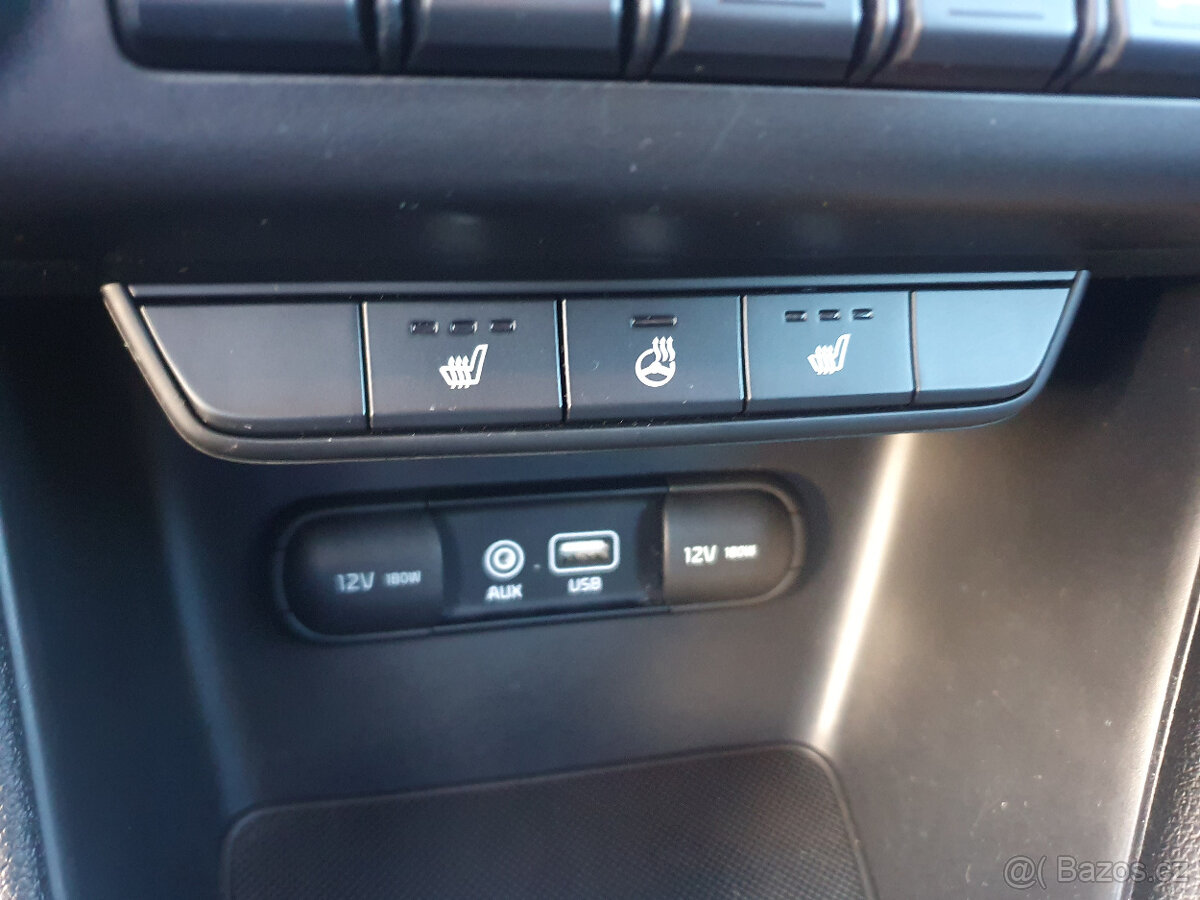 kia sportage 1.7 crdi , 100TIS/KM , 1.MAJITEL ČR - PERFEKT - 14