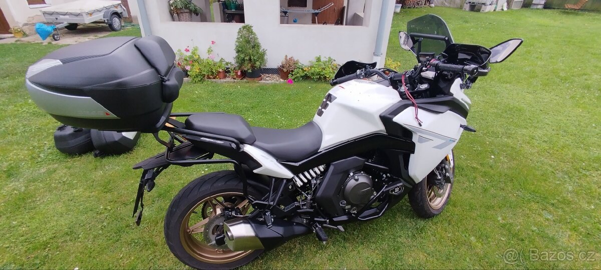 CFMOTO GT 650 SLEVA - 14